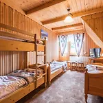 Janik 3*