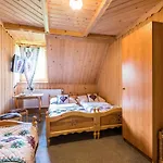 Janik 3*