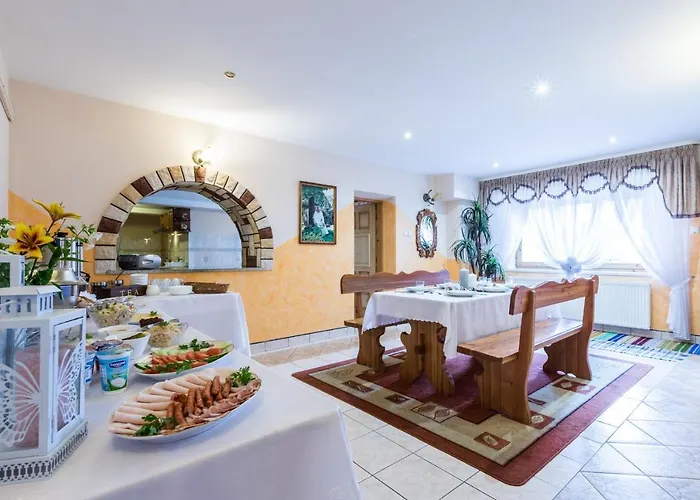 Bed & Breakfast Janik 3*